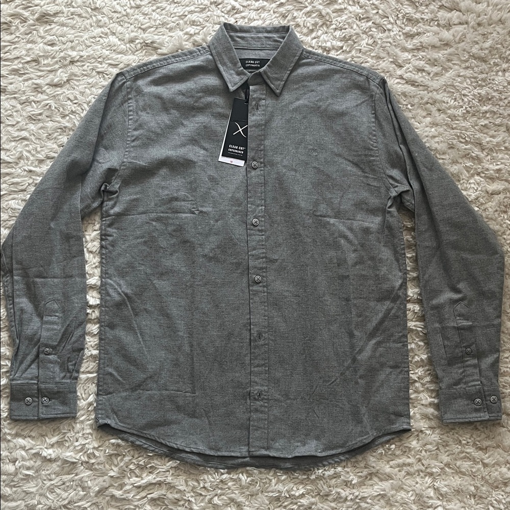 ⭐️🌴 Clean Cut Copenhagen Men's Casual Grey Button Down Shirt